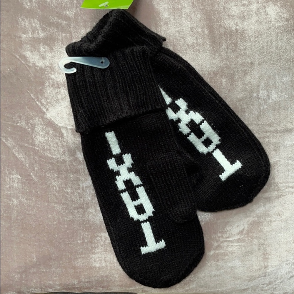 NWT kate spade | taxi mittens - Picture 2 of 6